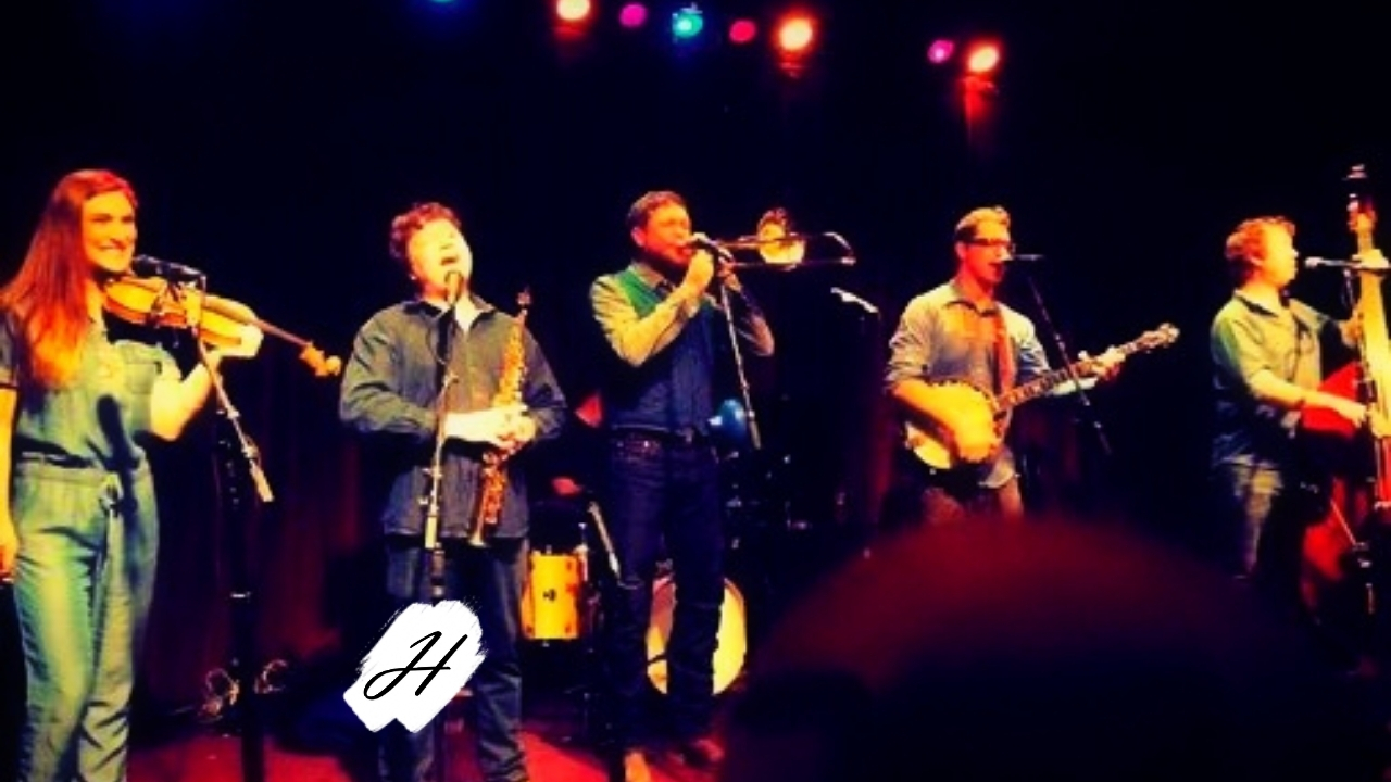 Mr. December Band in Healdsburg