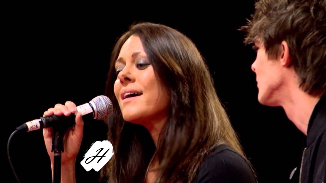 Monica Da Silva and Chad Alger Live